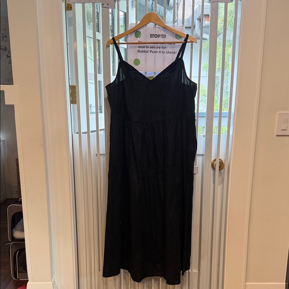 Old Navy Elegant Black Midi Dress